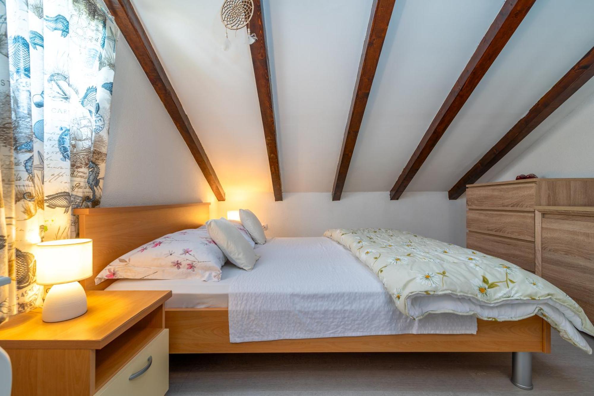 Studio Apartment Dona تروغير المظهر الخارجي الصورة
