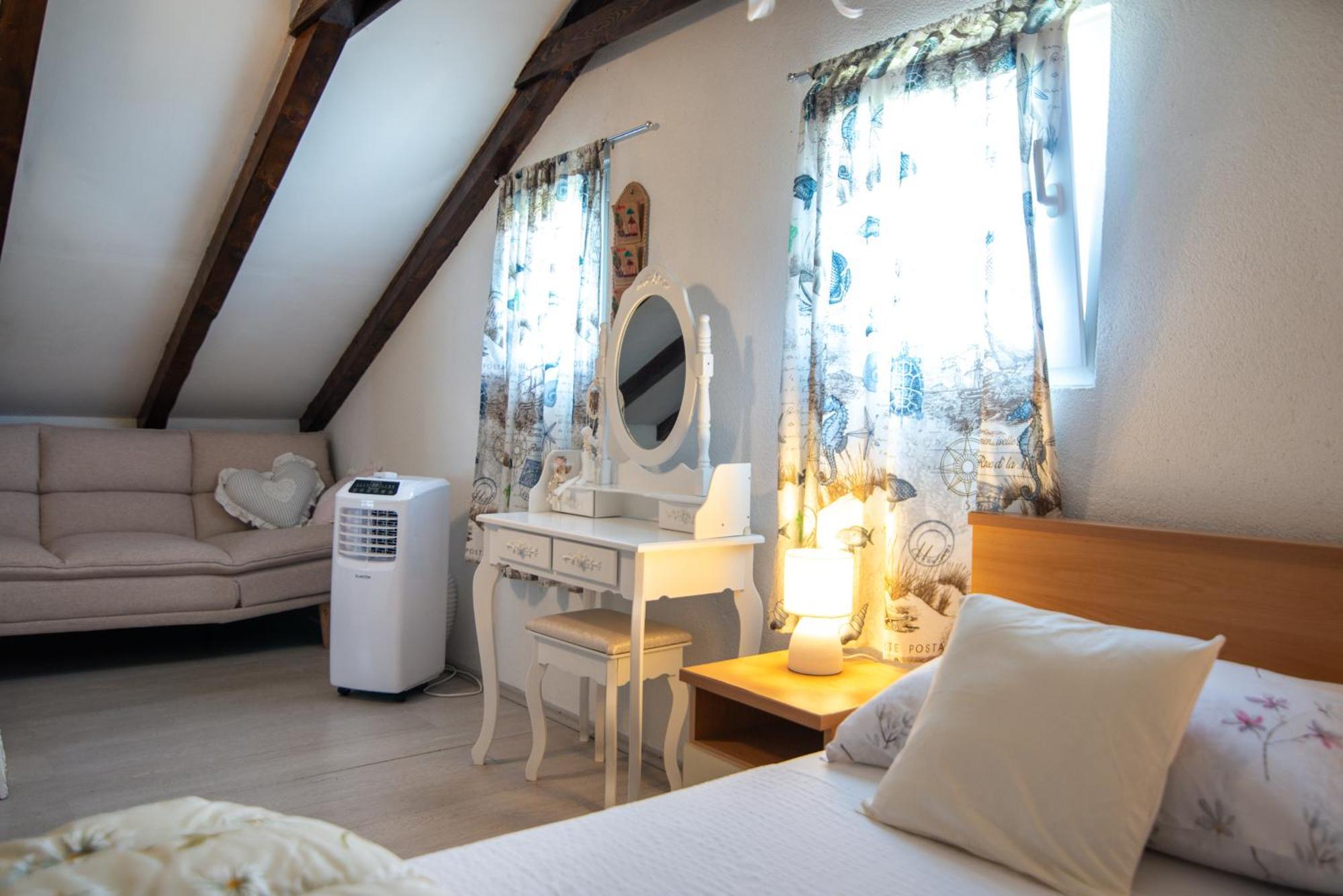 Studio Apartment Dona تروغير المظهر الخارجي الصورة
