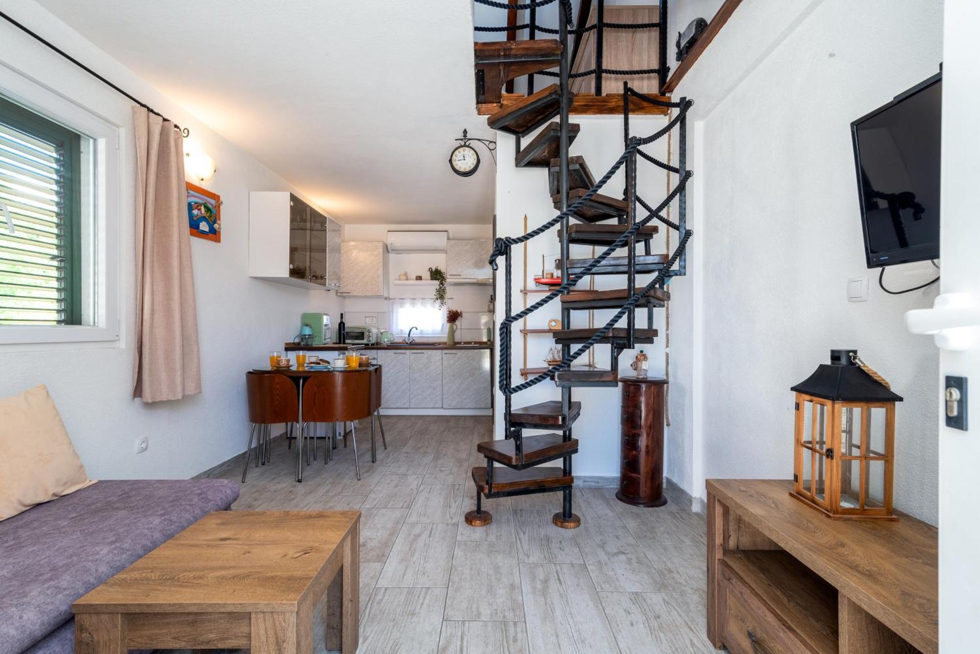 Studio Apartment Dona تروغير المظهر الخارجي الصورة
